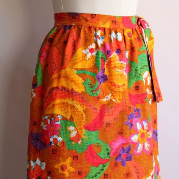Vintage 1960s Skirt, Beverly Vogue Wrap Maxi Skirt, Tiki Flower Power - Picture 9 of 10